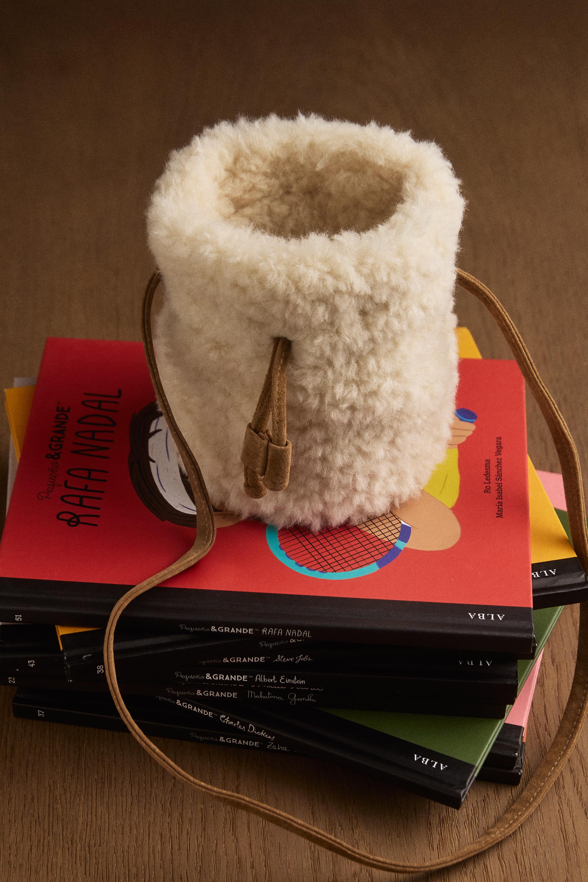 KIDS SHEEPSKIN BAG